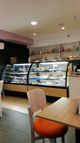 Adresa dulce a lui Lexi - Gastronomie și ospitalitate