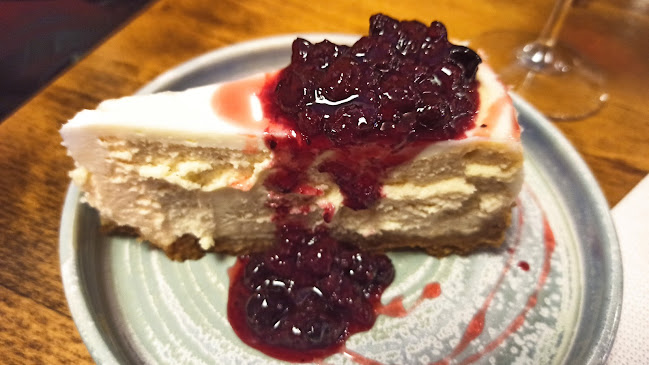 Opinii despre Amadeus în Galați - Gastronomie și ospitalitate