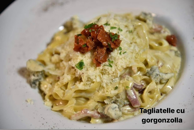 H2O - Gastronomie și ospitalitate