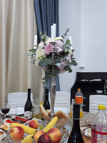 Opinii despre Wolf în Curtea de Argeș - Gastronomie și ospitalitate