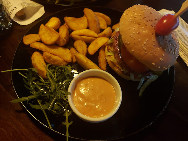 Opinii despre Restaurant & Pizzerie Dolce Vita în Vaslui - Gastronomie și ospitalitate