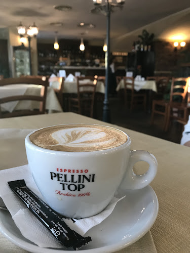 Comentarii opinii despre Crinul Alb