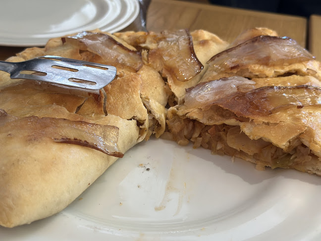 Opinii despre Crema Restaurant în Alba Iulia - Gastronomie și ospitalitate