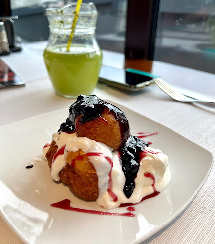 Comentarii opinii despre Crinul Alb