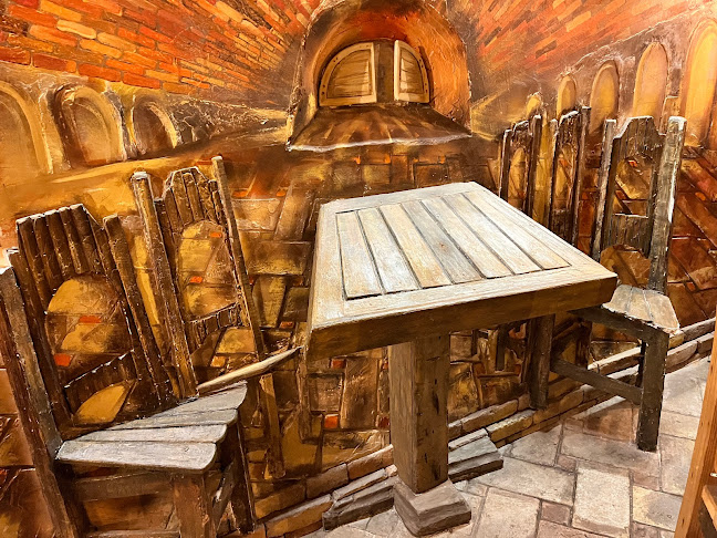 Bulevardul Decebal 26, Piatra Neamț 610033