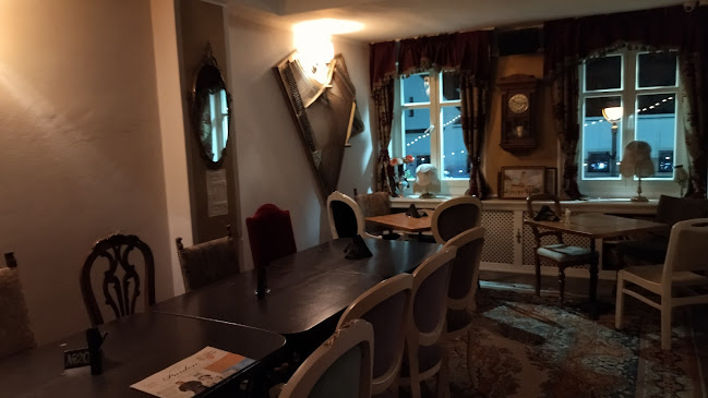 Comentarii opinii despre Pardon Cafe Bistro