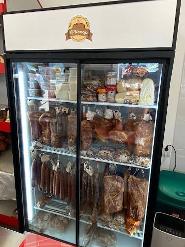 Opinii despre Brutăria Pilcoop - Mezeluri fără E-uri în Târgu Mureș - Gastronomie și ospitalitate