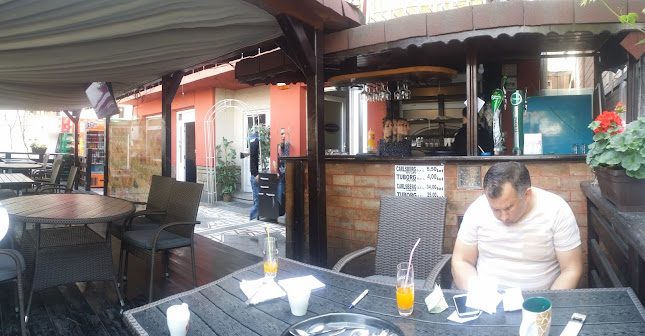 Quattro Stagioni - Gastronomie și ospitalitate