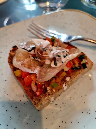 Graf Lebanese & International Cuisine - Gastronomie și ospitalitate