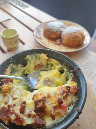 La Ceaun - Piata Sfatului