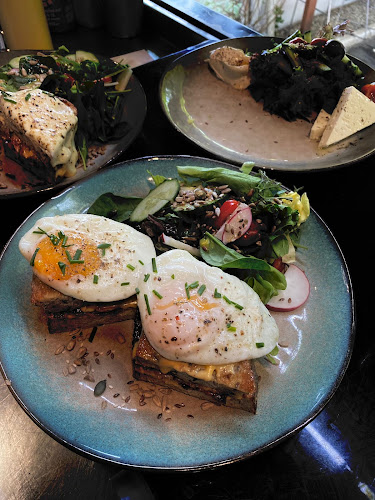 Roastelier domenii/ Burger show/ French bachery domenii