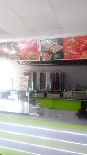 Opinii despre River's Fast & Fresh Food în Călărași - Gastronomie și ospitalitate