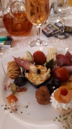 Comentarii opinii despre Royal