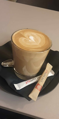 Comentarii opinii despre Amaretto Caffe