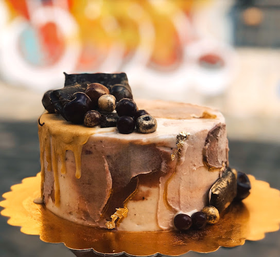 Opinii despre Cofetaria J'Adore în Timișoara - Gastronomie și ospitalitate