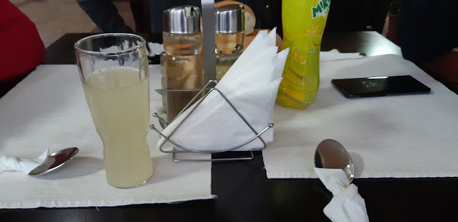 Opinii despre Restaurant Elegance în Roșiori de Vede - Gastronomie și ospitalitate