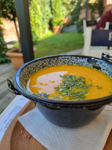 Comentarii opinii despre La Conac