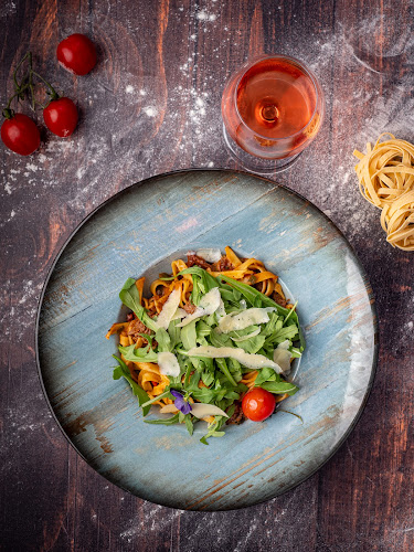 Alltime Bistro - Restaurant Din 1999 - Gastronomie și ospitalitate