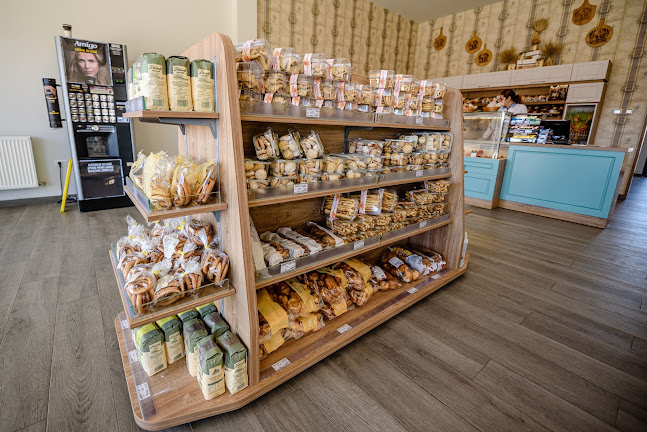 ROMANCUTA - Gastronomie și ospitalitate