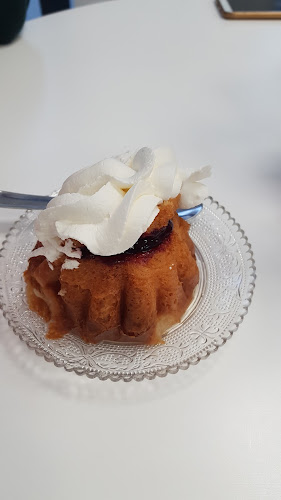 Comentarii opinii despre Cofetaria Sofia