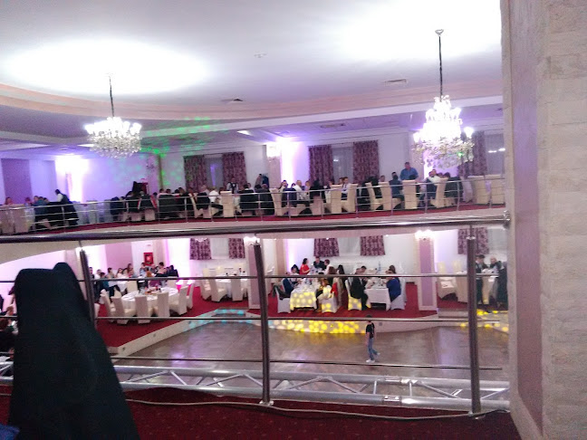 Opinii despre Hotel Crystal Palace în Râmnicu Vâlcea - Gastronomie și ospitalitate