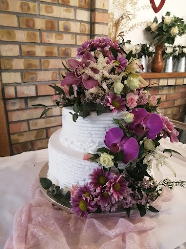 Opinii despre LaMaxim Patiserie-Cofetărie în Bușag - Gastronomie și ospitalitate