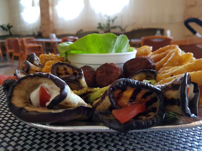 YAYA Iasi - Gastronomie și ospitalitate