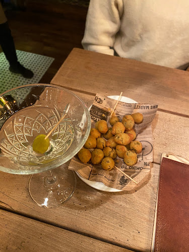 Salon Golescu - București