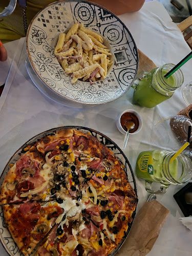 Opinii despre Terasa Cetate Mamaia în Constanța - Gastronomie și ospitalitate