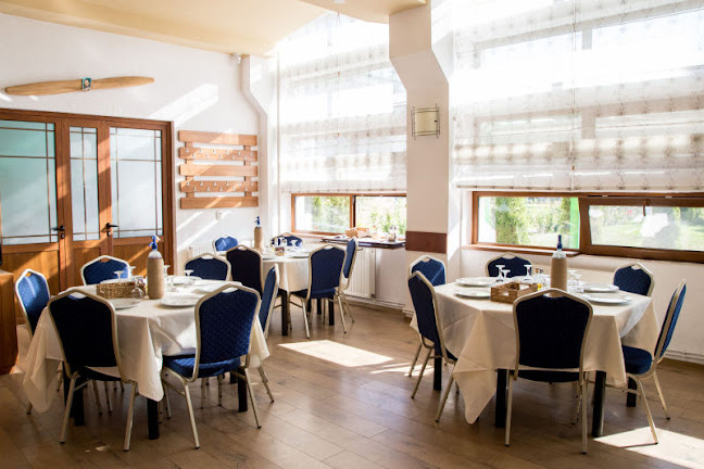 Restaurant & Catering ASSOC