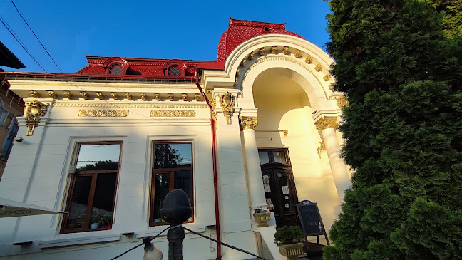 Gossip Cafe - Gastronomie și ospitalitate