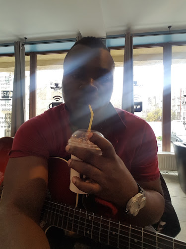 Opinii despre The American Cafe în Constanța - Gastronomie și ospitalitate