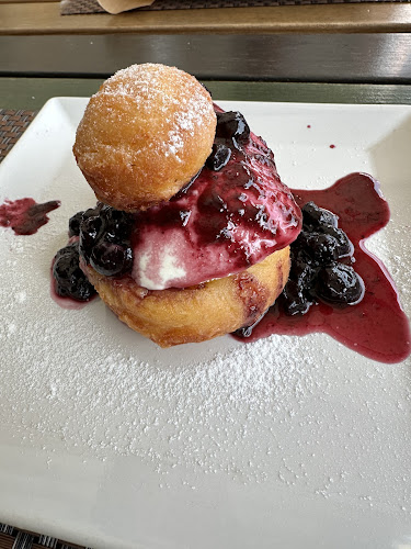 Comentarii opinii despre Casa Românească