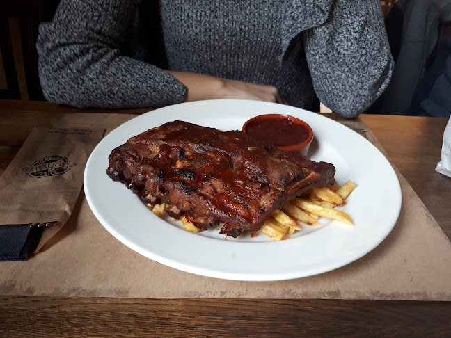 Euphoria Biergarten Arad - Gastronomie și ospitalitate