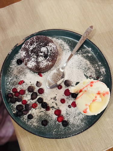 Breathe Restaurant - Gastronomie și ospitalitate