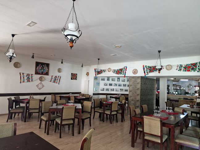 Opinii despre La Costică în Curtea de Argeș - Gastronomie și ospitalitate