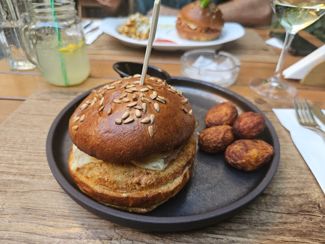 Comentarii opinii despre La Cuptor