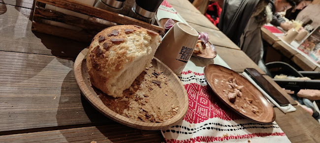 Opinii despre Stâna Turistică Sergiana - Poiana Brasov în Brașov - Gastronomie și ospitalitate