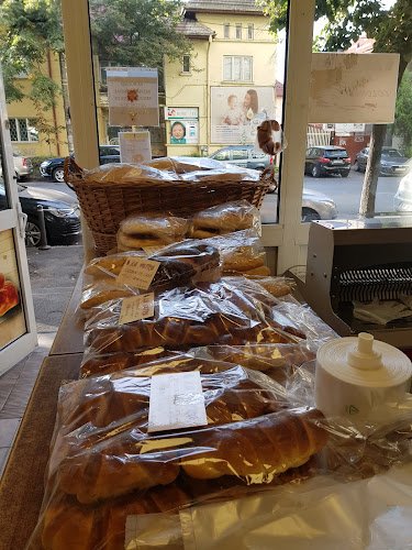 Opinii despre Pâine pe Vatră în București - Gastronomie și ospitalitate