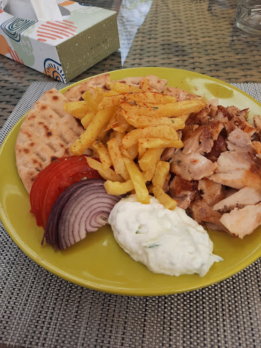 Mica Kalamata Greek Mixt Grill - Gastronomie și ospitalitate