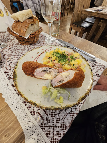 Opinii despre Sergiana Mureşenilor în Brașov - Gastronomie și ospitalitate