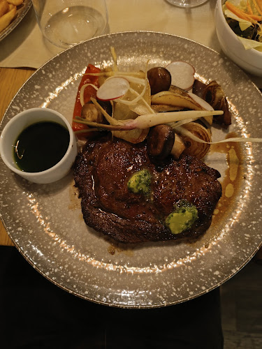 Opinii despre The Dome în Satu Mare - Gastronomie și ospitalitate