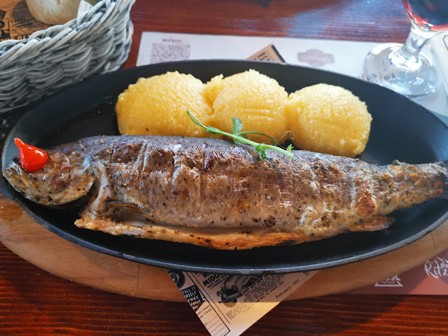 Restaurant Pensiune Lyra | mâncare tradițională, preparate bbq, livrare mures, restaurant mures - Gastronomie și ospitalitate