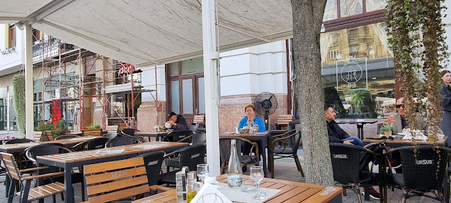 Comentarii opinii despre Lloyd