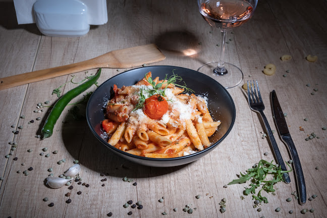 Opinii despre City Bistro în Satu Mare - Gastronomie și ospitalitate