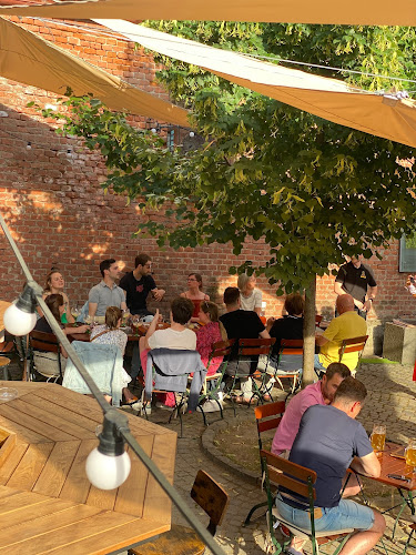 Comentarii opinii despre Butoiul de Aur