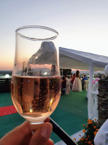 Opinii despre Evergreen în Valea Voievozilor - Gastronomie și ospitalitate