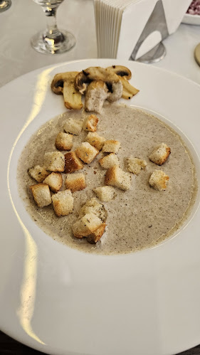 Opinii despre Bachus Restaurant în Beclean - Gastronomie și ospitalitate