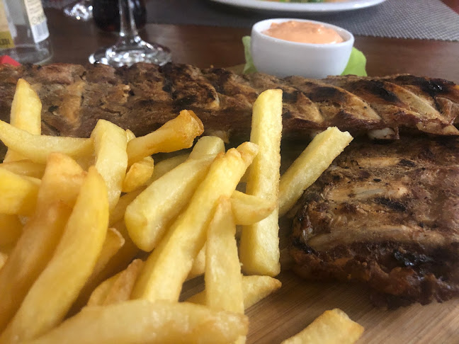 Capra Neagră Rustic - Poiana Brașov - Gastronomie și ospitalitate