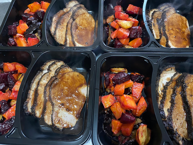 Moromete - Ciorbă De Burtă și Gulaș, atât! - Brașov